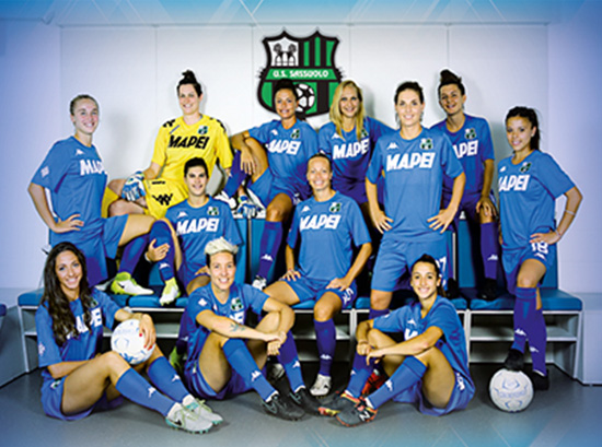 Foto di squadra del Sassuolo calcio femminile